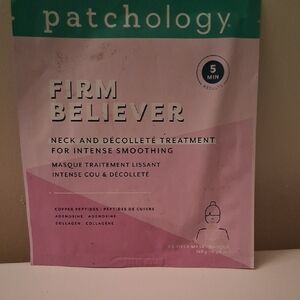 Patchology Firm Believer Neck and Décolleté Treatment - Pink